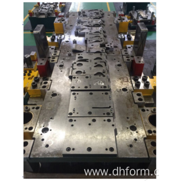 Metal Stamping Tooling /Die for Auto Parts/Components